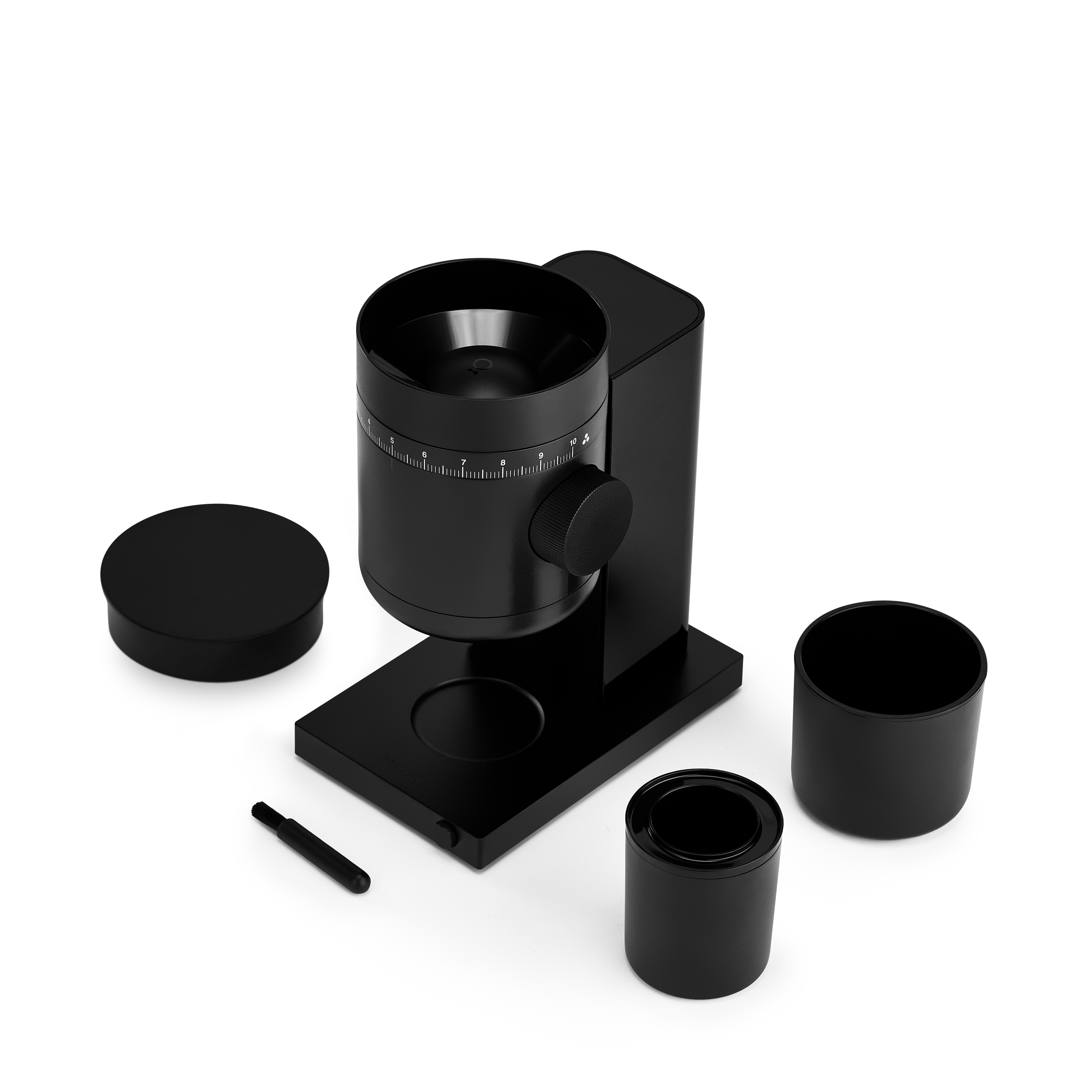 Opus2_Black_Accessories_BlackLid.png